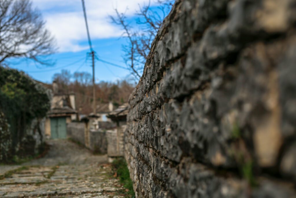 Χωριό Δίλοφο γκαλντερίμι_zvoura.gr