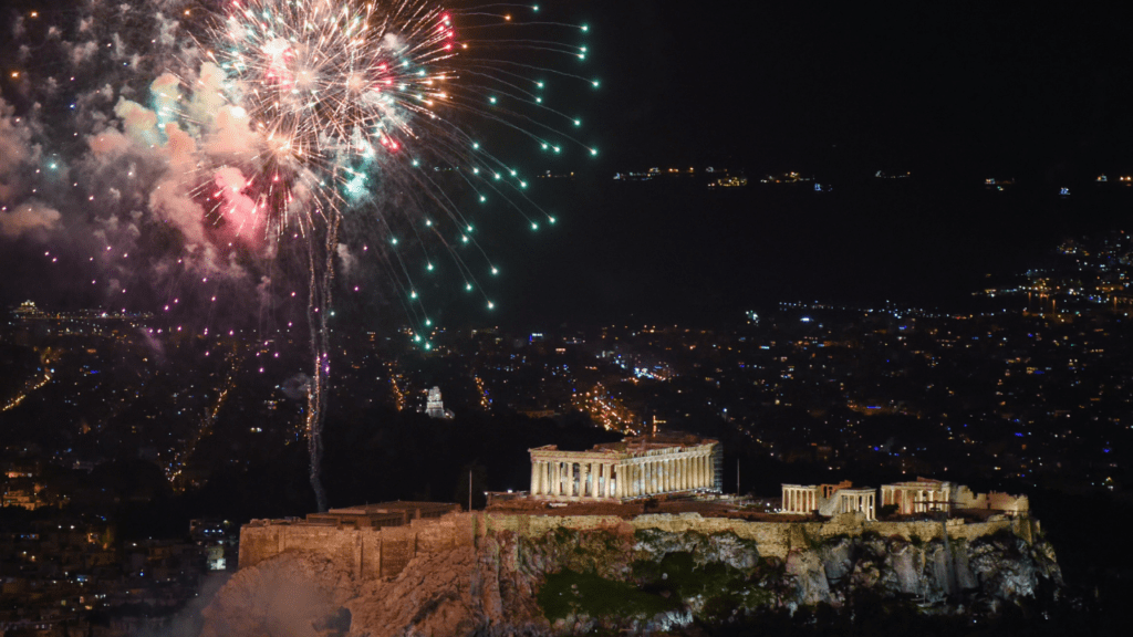 Πυροτεχνήματα_Αθήνα_2020_zvoura.gr