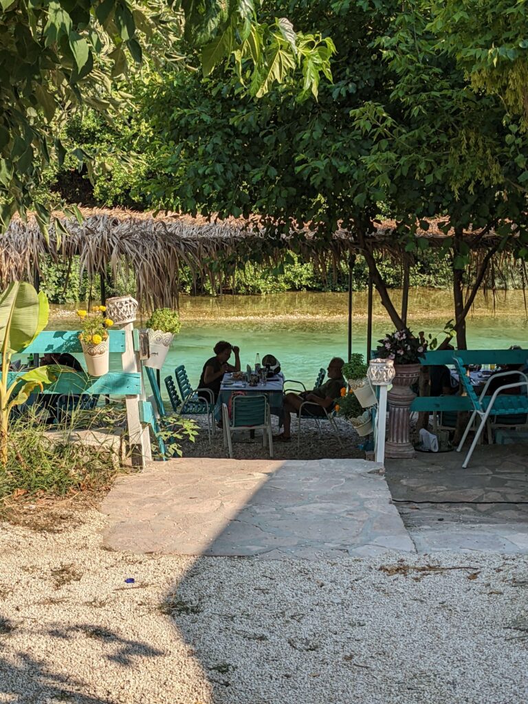 taverna_panorama_axerontas