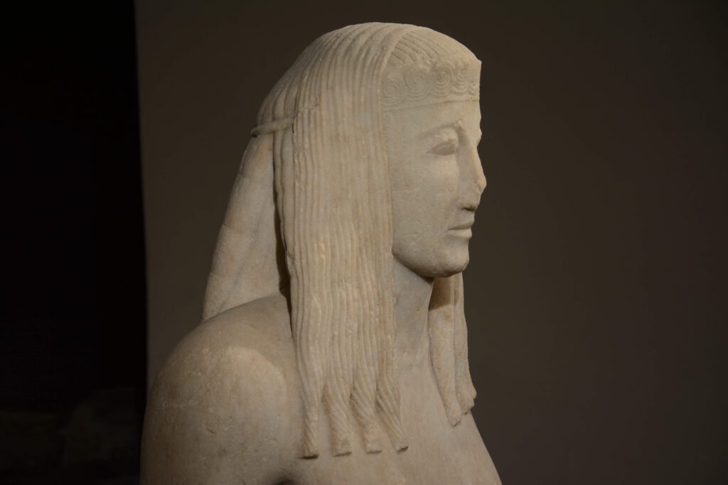 Η Κόρη της Θήρας: Ένα αριστούργημα της Ελληνικής Αρχαιότητας αποκαλύπτεται