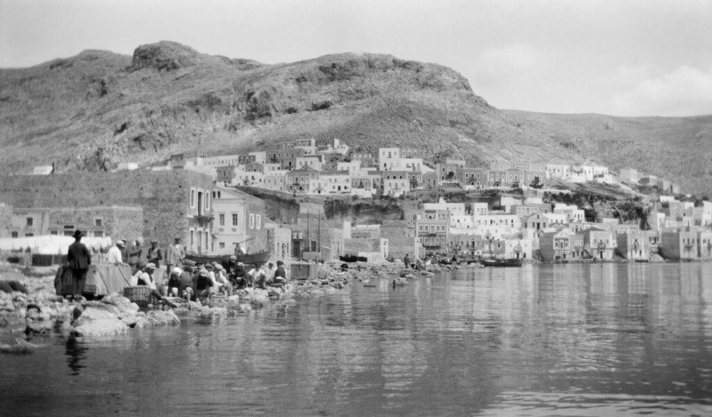 Έλλη Παπαδημητρίου – Η αδρή ουσία των πραγμάτων: Έκθεση στην Πινακοθήκη Γκίκα