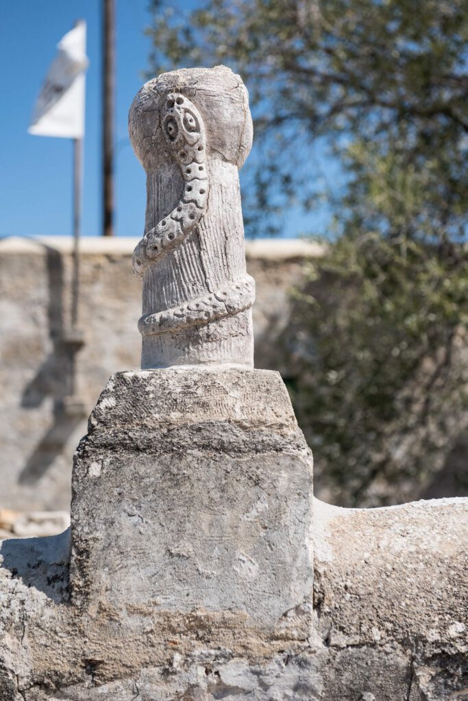 Το φίδι_σπίτι του Ροδάκη